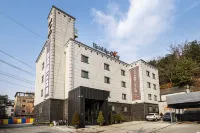 호텔더메이 발안식염온천 주변 호텔