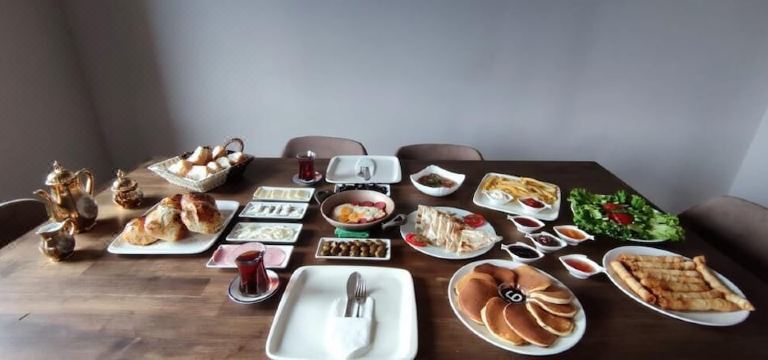 우치히사르 성 풍경