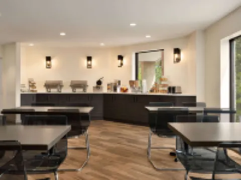 Days Inn by Wyndham Sarnia Harbourfront Hotels in Sarnia