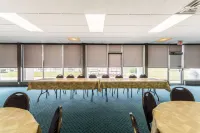 Quality Inn & Suites Vandalia Near I-70 and Hwy 51