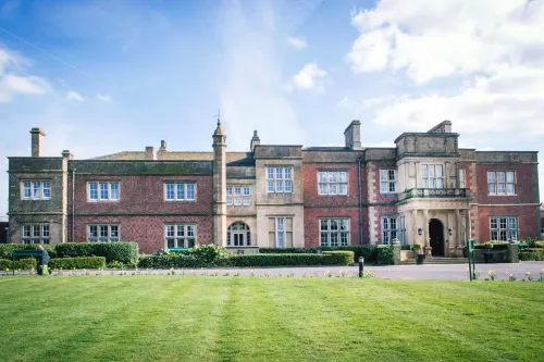 De Vere Cranage Estate Hotels in Cranage