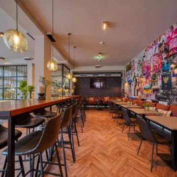 Vienna House Easy by Wyndham Bonn