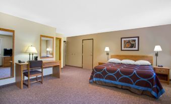 Super 8 by Wyndham Lewisburg