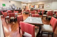 Comfort Inn Crystal Lake - Algonquin Hotel a Crystal Lake