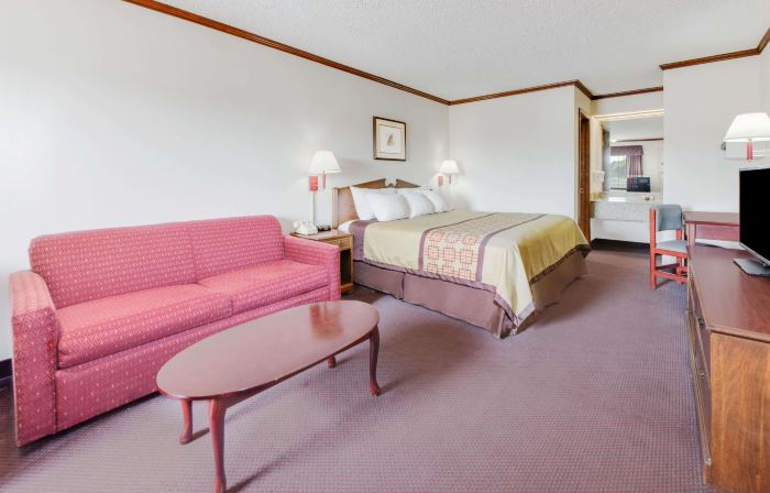 Days Inn by Wyndham Monett