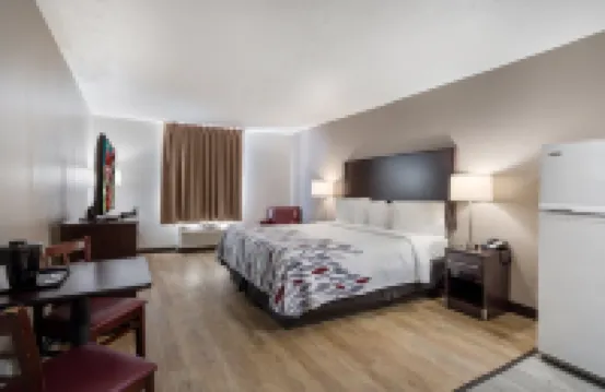 傑克森維爾紅頂套房酒店