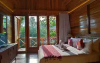 AloraVilla Hotel dekat Turtle Conservation Community Nipah Beach