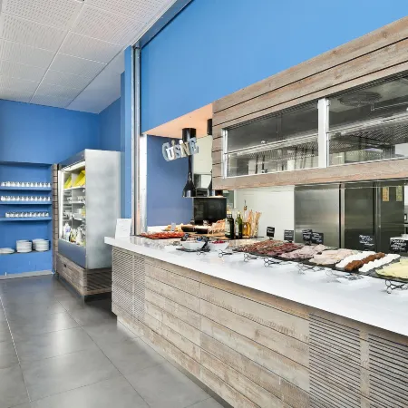 Madrid Airport Suites, Affiliated by Meliá