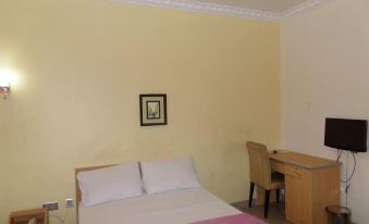 Springhills Hotels Limited - Housity