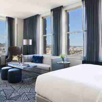 Renaissance Pittsburgh Hotel Rooms