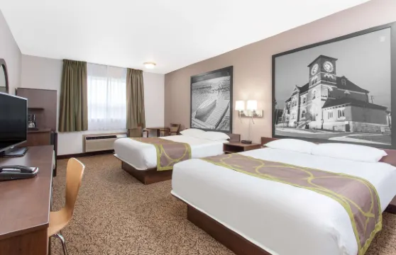 凱諾拉温德姆速8酒店