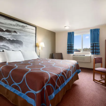 Super 8 by Wyndham Bellingham Airport/Ferndale
