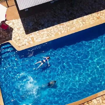 The Oriana Orange - Retro Hotel & Resort