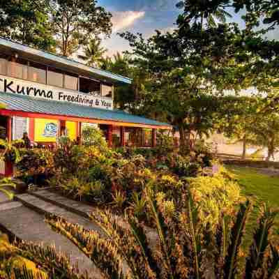 Kurma Eco Beach Lodge Hotel Exterior