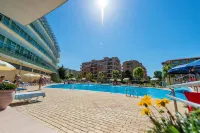 Ivana Palace Hotel - Free Parking - Pools