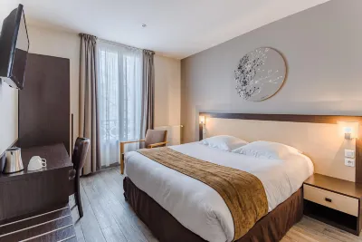 Grand Hôtel Clichy Paris Hotels in Clichy