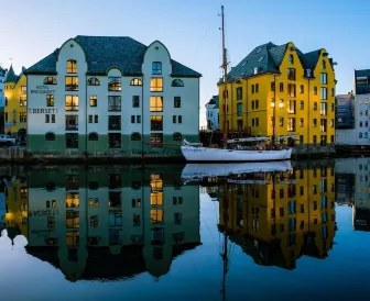 Hotel Brosundet