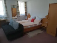 Gasthof Zum Goldenen Löwen Hotel a Selb