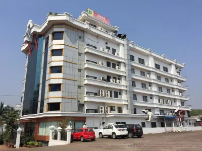 Dass Continental Hotels near Kauthukapark