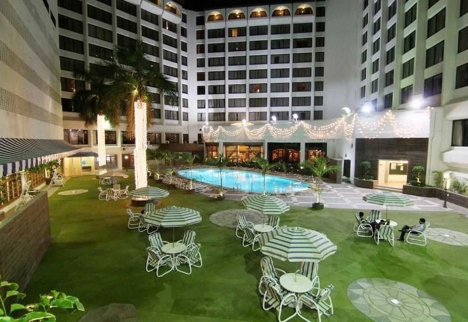 Regent Plaza Hotel & Convention CenterOver view