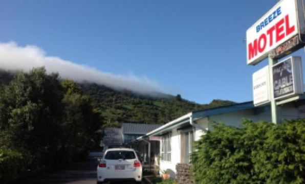 Breeze Motels - Housity