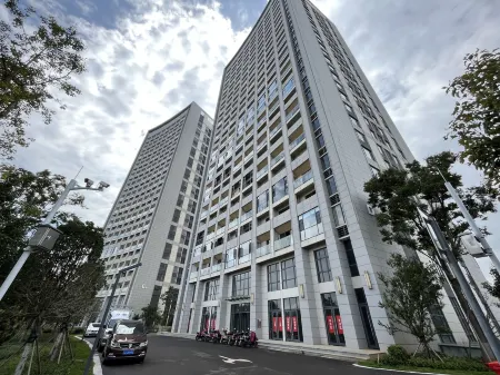 Huazhi City Xingcheng Scenic Homestay (Jinwa Road) Отели рядом с достопримечательностью «Yunnan Astronomical Observatory Chinese Academy of Sciences»