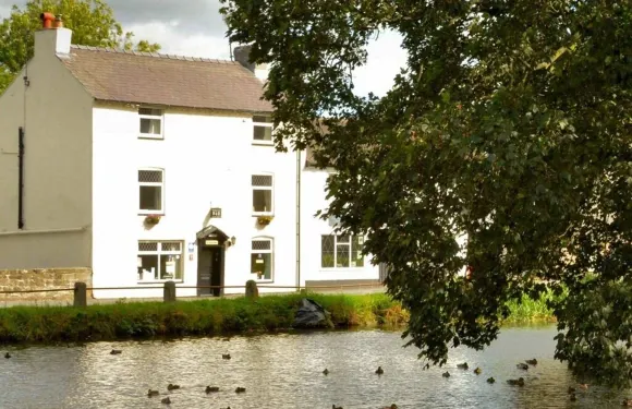 費茲瓦里恩之家酒店