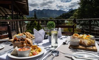 Gooderson Drakensberg Gardens Golf & Spa Resort