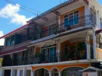 Le Bamboo Guesthouse