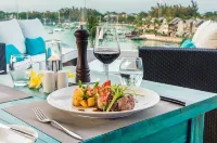 Azur Paradise - breakfast