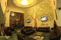 Piccadily Hotel Manali