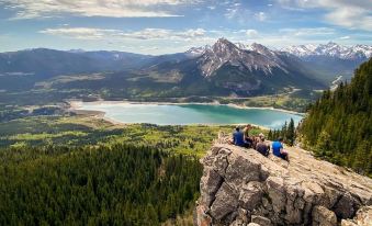 HI Banff Alpine Centre - Hostel