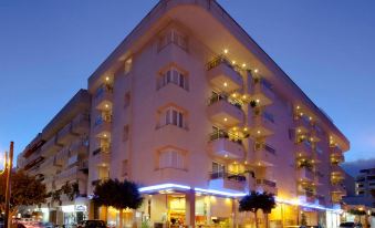 Aparthotel Duquesa Playa