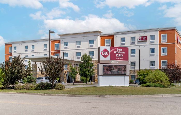 Best Western Plus Eastgate Inn  Suites