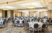 DoubleTree by Hilton Hotel Oak Ridge-Knoxville - breakfast