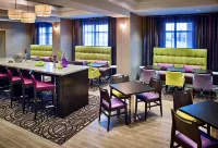 Hampton Inn by Hilton Sarnia Hotels in Point Edward