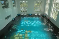 The View Bouznika - Pools