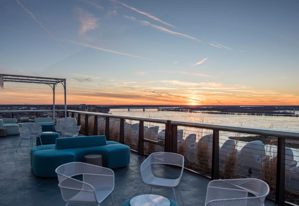 The Hu Hotel Over view