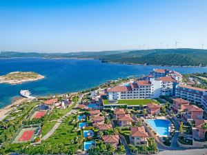 Royal Teos Thermal Resort Clinic & Spa