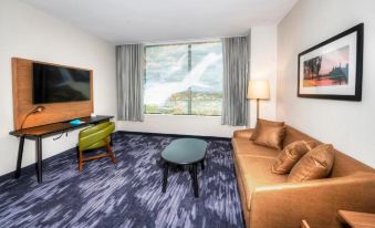 Fairfield Inn & Suites Ottawa Airport