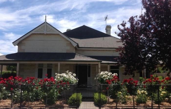 Tin House in Tanunda
