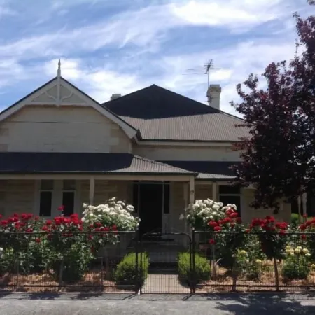 Tin House in Tanunda