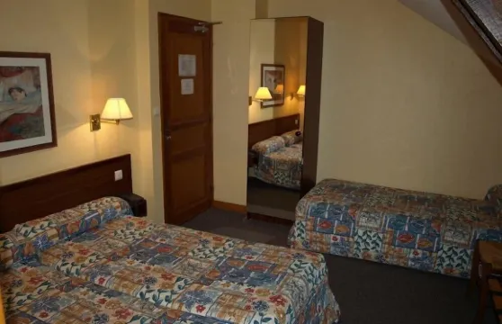 馬茲耶斯客棧酒店