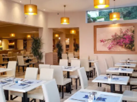 Hotel Yannis Corfu Hotels in Feakes