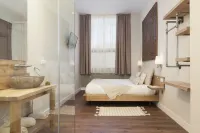 Hotel Radha Hotels near Restaurante Zepi