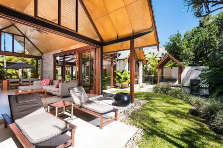 Niramaya Villas and Spa Отели в г. Крейгли