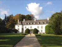 Manoir de la Baronnie Hotels in La Richardais