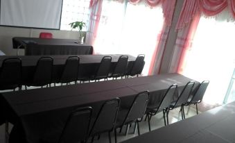 Pathuma Garden & Resort - Housity