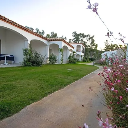 Limone Beach Resort
