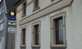 Pension Riverside in Leverkusen Hitdorf am Rhein - Zentral an der A1 Und 59